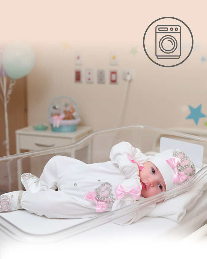 How to Wash Newborn Clothes in a Washing Machine?