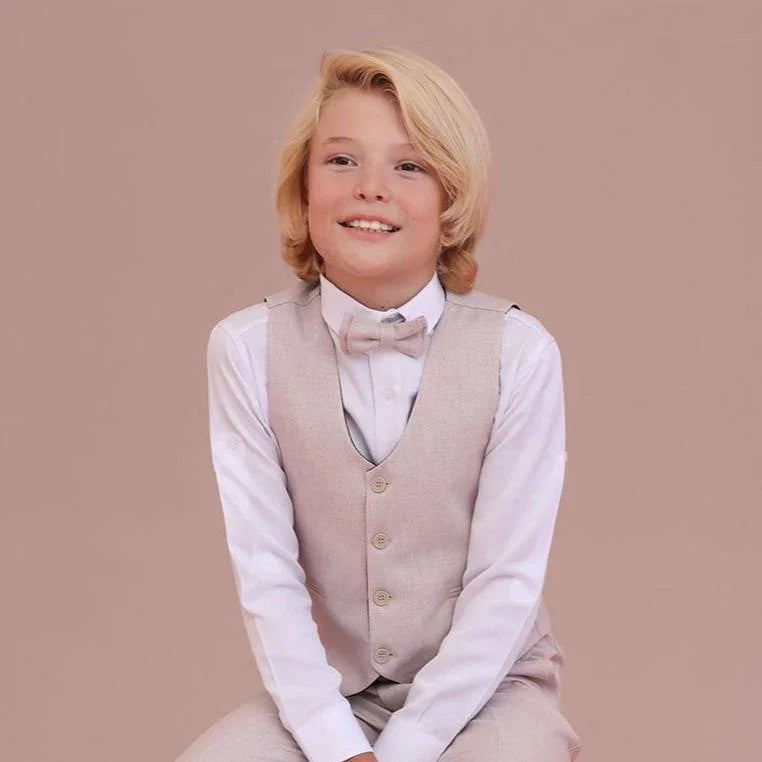 Suits for Kids: Elegance for Special Occasions